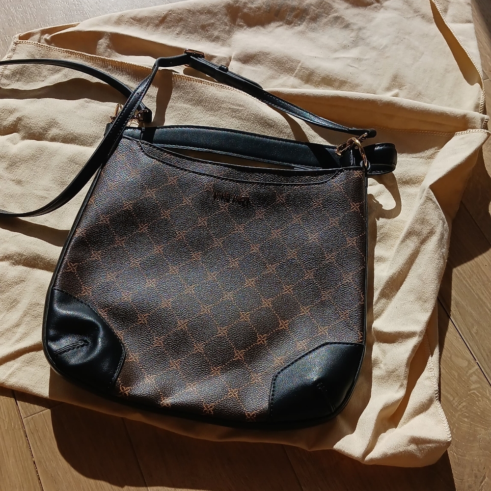 Nine West Crossbody Bag.